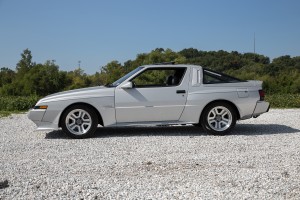 1986 Mitsubishi Starion pic